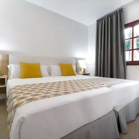 Bluesea Playa Club 2* Puerto del Carmen (Lanzarote)